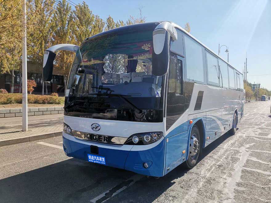 53座大(dà)巴車